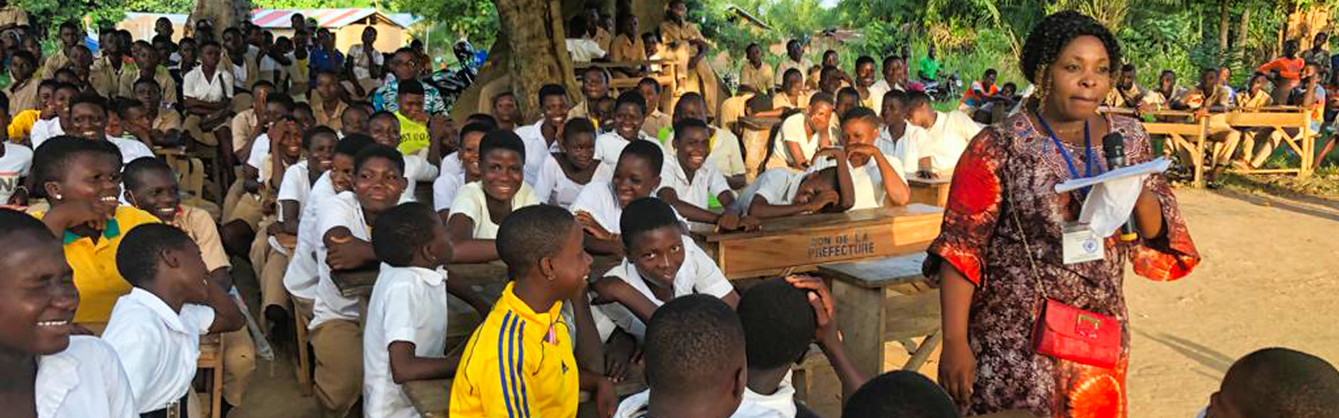 Les élèves du CEG Mamakopé sensibilisé dans le cadre de la journée mondiale de l’hygiène menstruelle