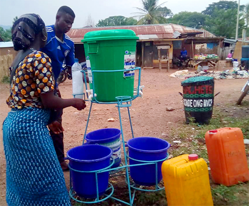 MVCP activites Actions face au covid 19 sensibilissation et distribution du materiel de protection village